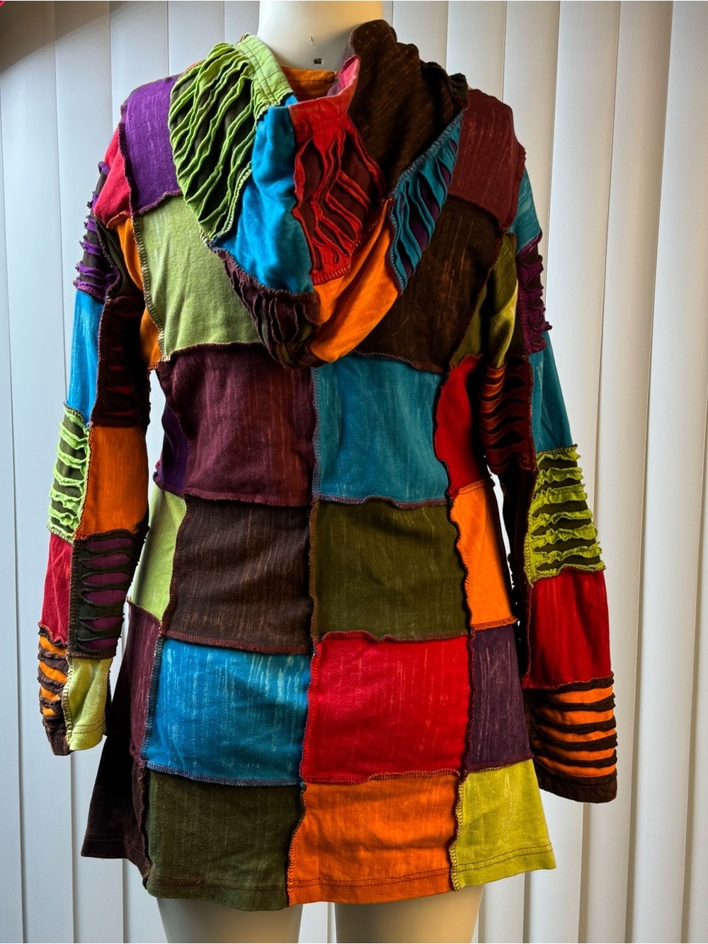 GreaterGood Patchwork Hoodie S/M 100% Cotton Nepal Boho Hippie Festival Jacket - Picture 3 of 12